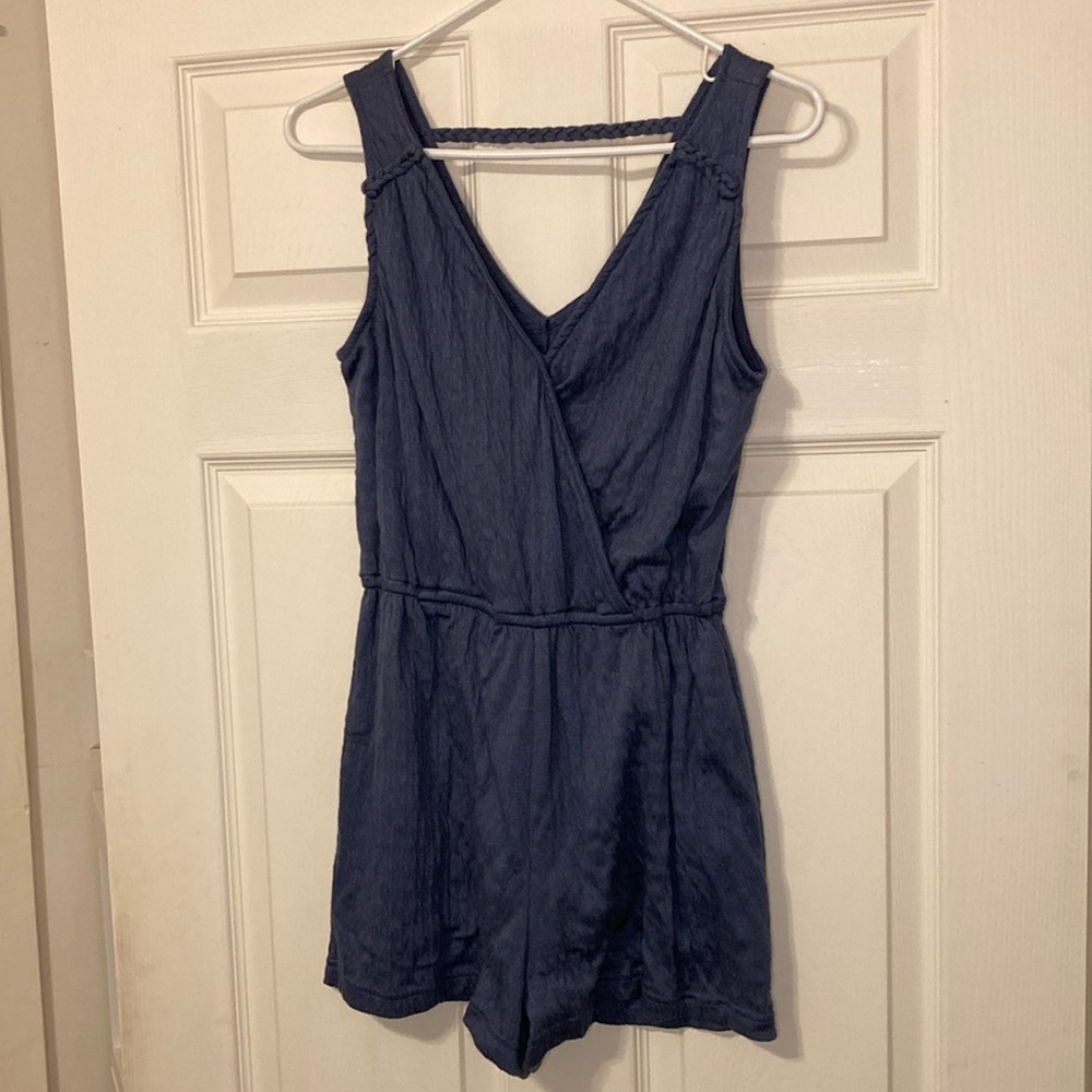 Universal Thread Blue Romper